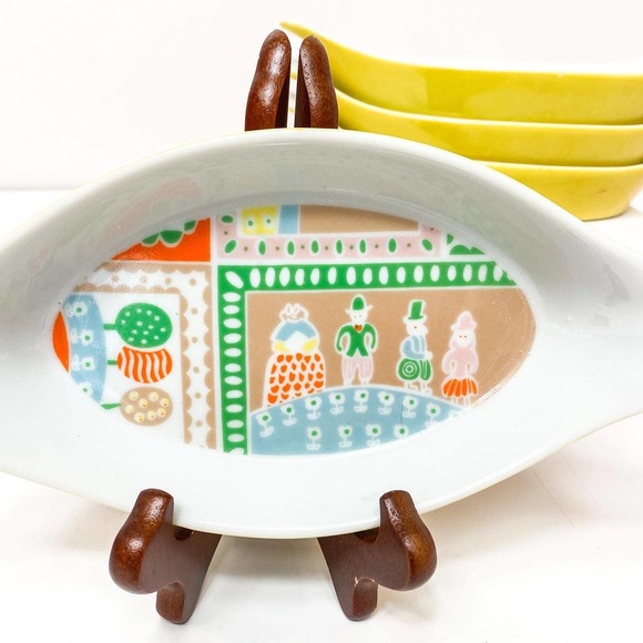 60's Shafford The Little Farm Au Gratin Oven-to-Table Dishes. Set of4. - Picture 2 of 3